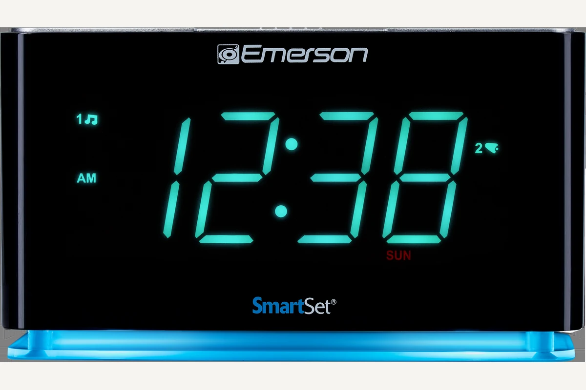 Emerson SmartSet ER100301 shown for Alarm Clock Radios: Tune the Wake Source, Not Just the Station