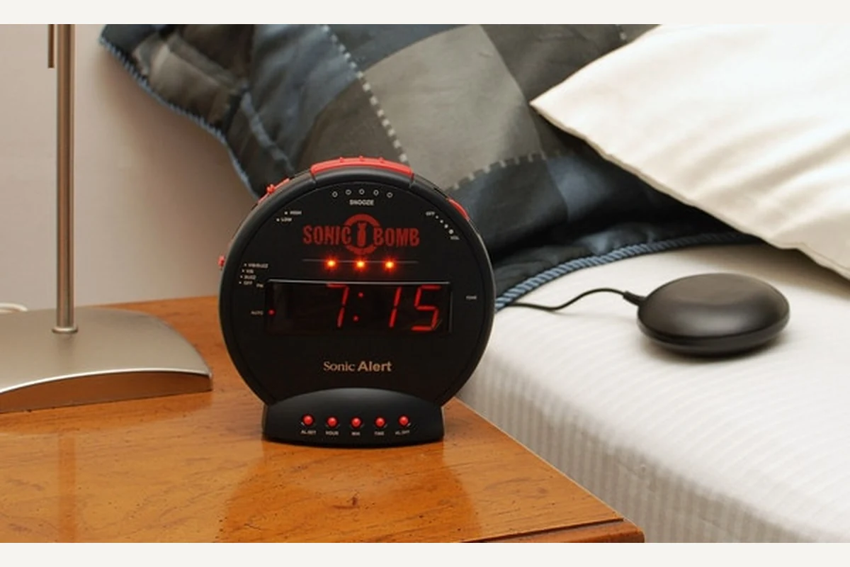 Sonic Alert Sonic Bomb SBB500SS shown for Loud Alarm vs Bed Shaker: Room-Wide Sound or Local Vibration?