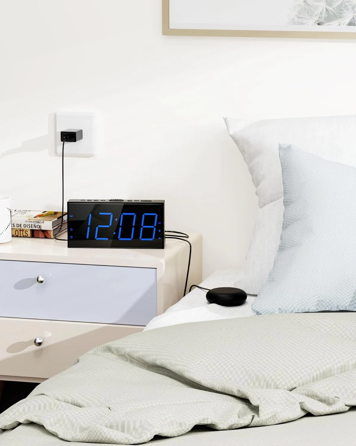 Roxicosly CR1001EM Bed Shaker Alarm Clock shown for Loud Alarm Clocks: Volume Is Only the First Check