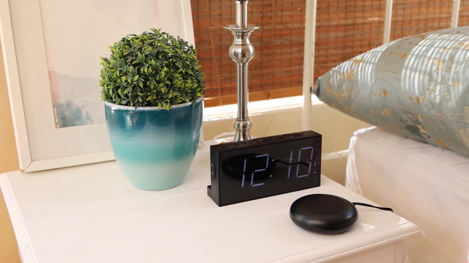 Roxicosly CR1001EM Bed Shaker Alarm Clock shown for 5 Best Vibrating Alarm Clocks for 2026, Ranked by Signal Fit