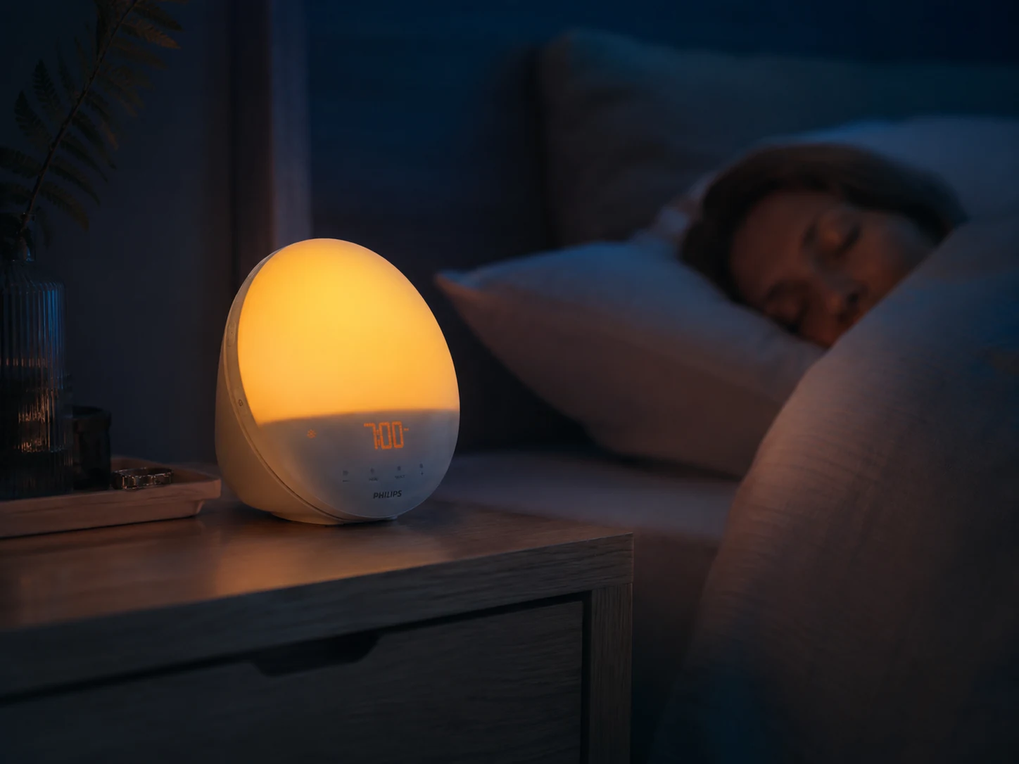 Philips SmartSleep HF3520/60 used as a soft midnight light in a dark bedroom